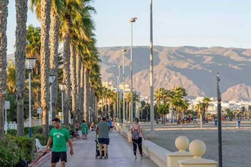 Apartament Vacaciones En La Playa Roquetas de Mar Zewnętrze zdjęcie